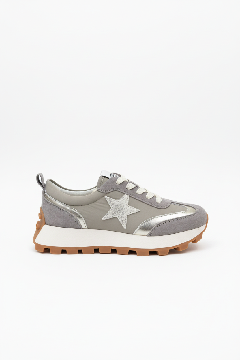 Julz Anika Olive