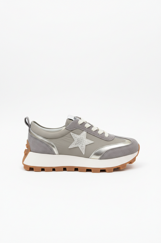 Julz Anika Olive