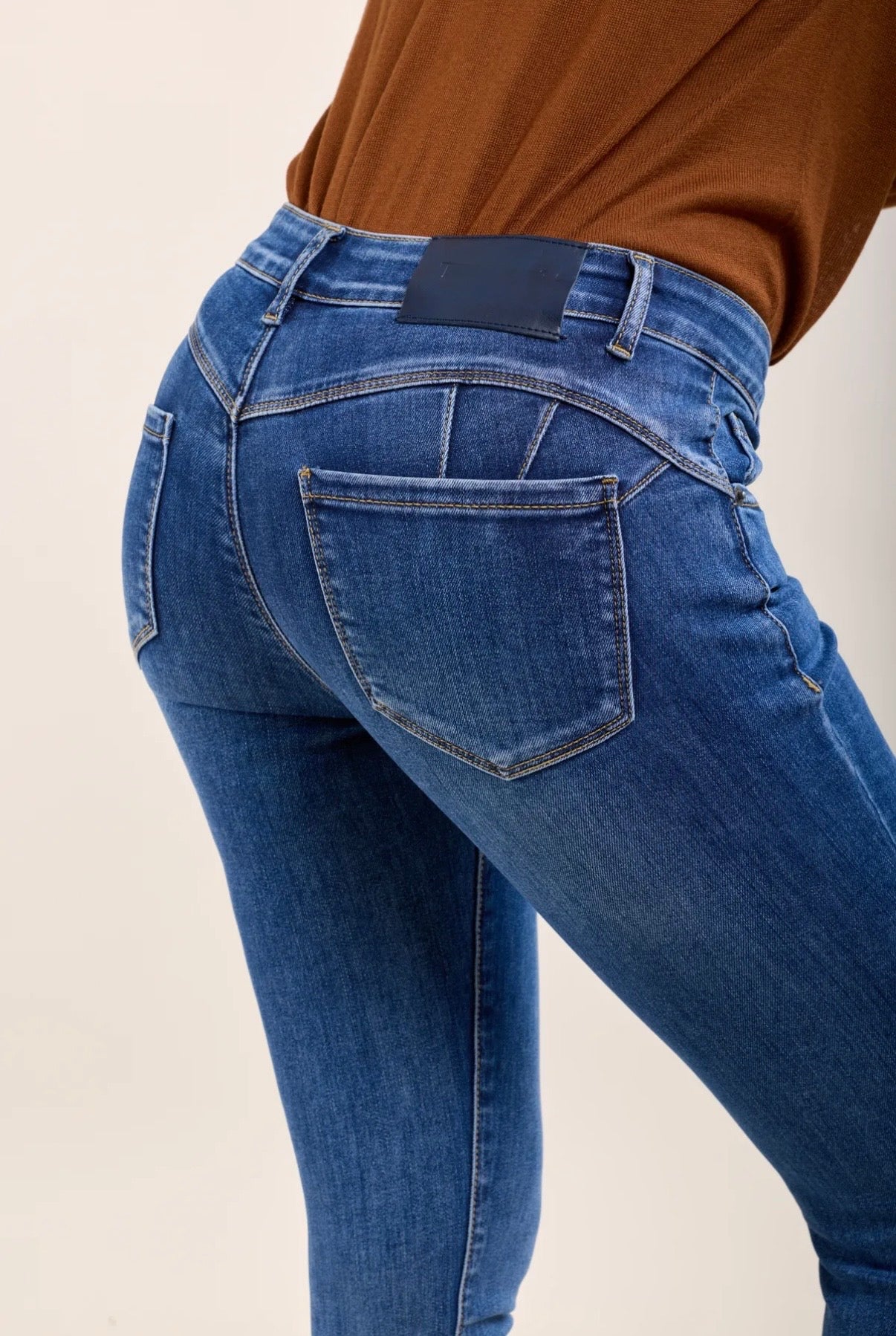 French Shapewear Jeans Light Blue