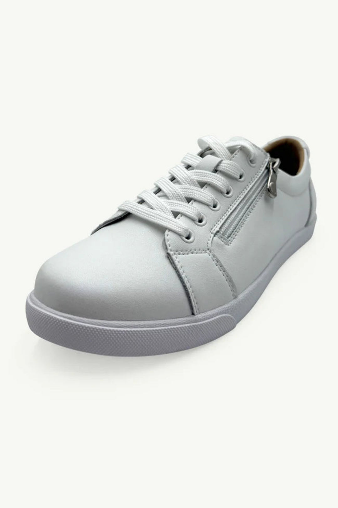 Julz Breezy White