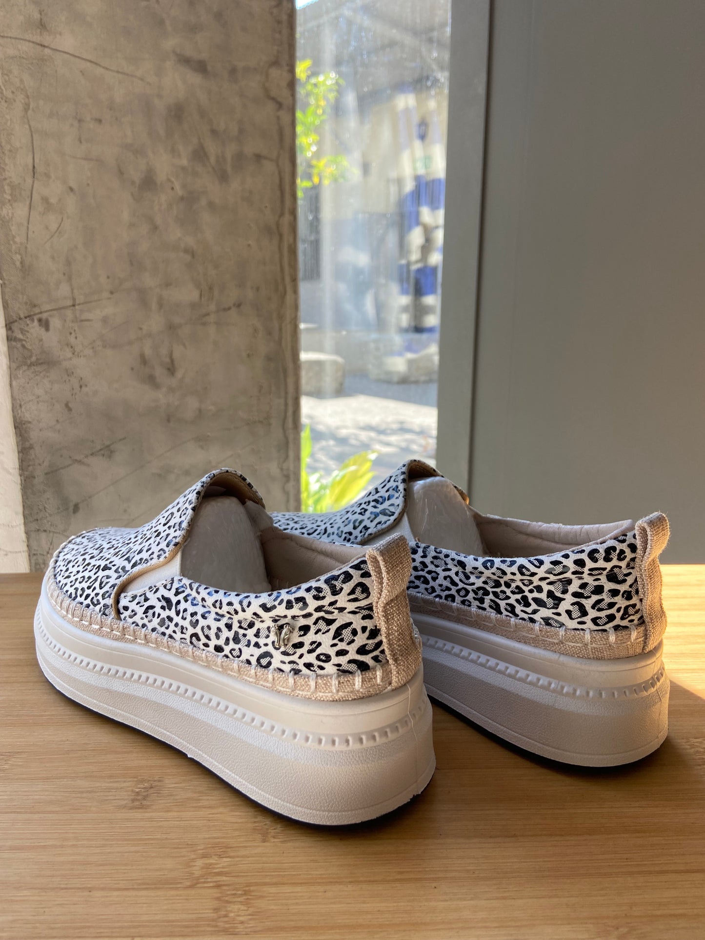 Senhora Animal Print Sneaker