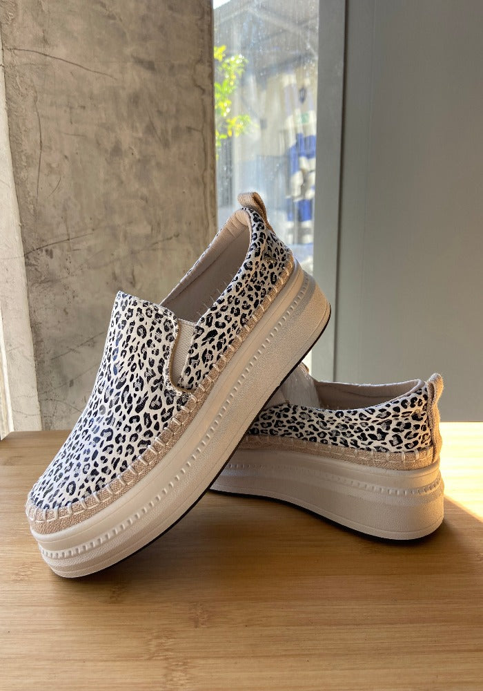 Senhora Animal Print Sneaker