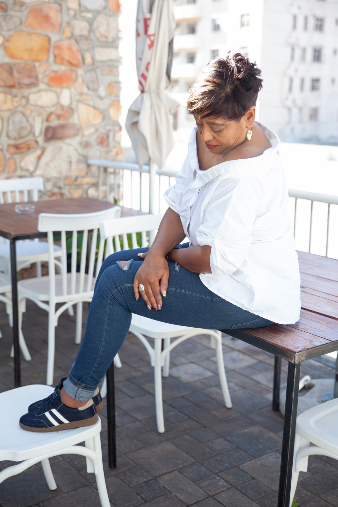 Julz Shiloh Navy White