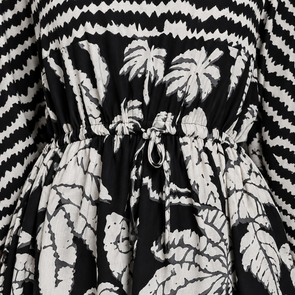 Tropical Leaf Print Dress - Black & White